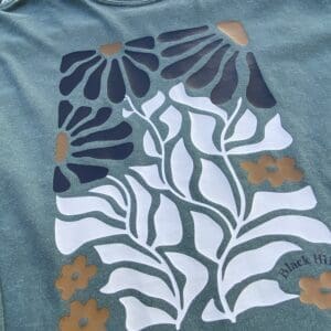 RETRO FLOWERS LONG SLEEVE TEE